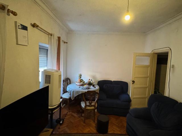 ? Moradia Térrea V4 de Luxo com Piscina e Jardim – Lote de 1. 350m² Charneca De Caparica