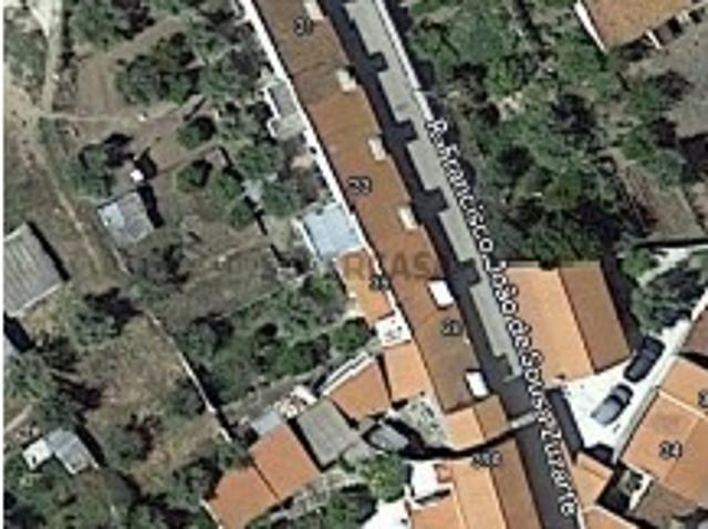 Moradia Térrea Casa de Campo, T2 com Logradouro Quintal
