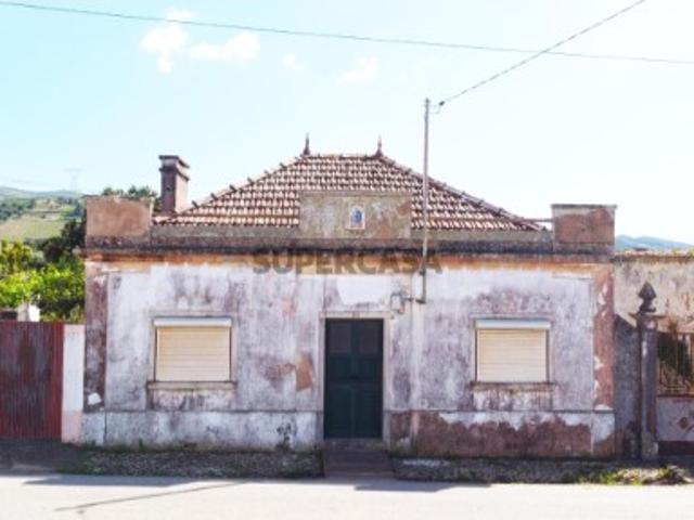 Moradia Térrea com um terreno de 1454m2