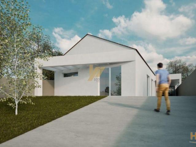 Moradia térrea de 3 frentes | 26084058950