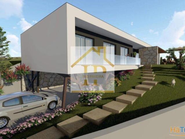 Moradia Térrea em Vila Verde | 26083774058