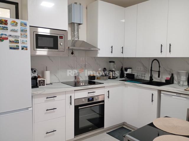 Moradia Térrea inserida num terreno de 1060 m2, em Torres Novas