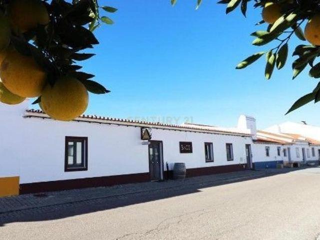 Moradia Típica Alentejana com piscina na Igrejinha Arraiolos