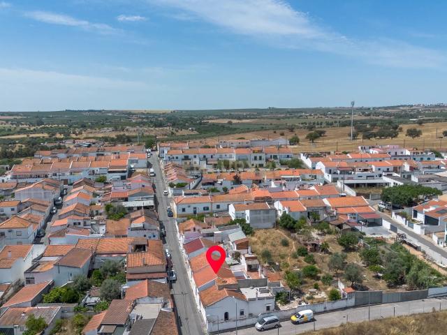 Moradia Típica Alentejana T4 Nossa Sra das Neves