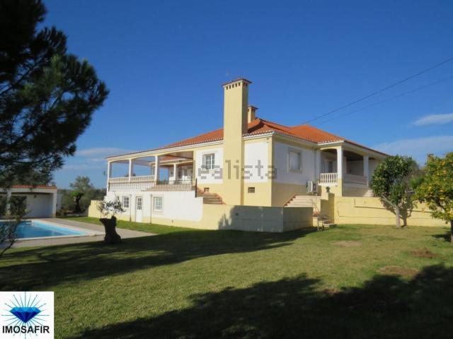 Moradia, Tomar e Santa Maria dos Olivais