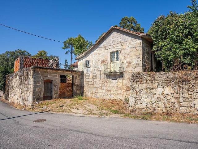 Moradia, Torre e Portela