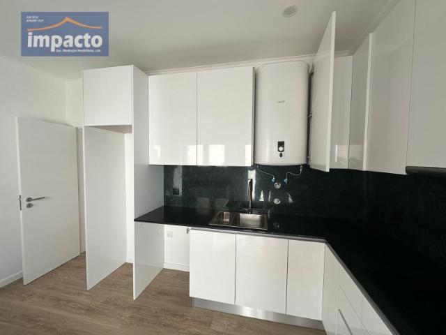 Moradia totalmente renovada, Ericeira