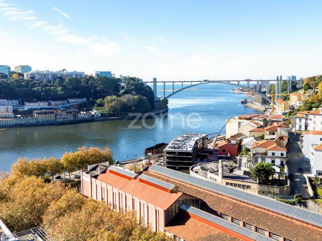 Moradia tradicional em Massarelos, a 2 minutos do rio Douro