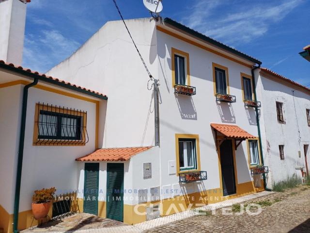 Moradia tradicional em pedra totalmente recuperada junto ao. 50m² Vila De Rei