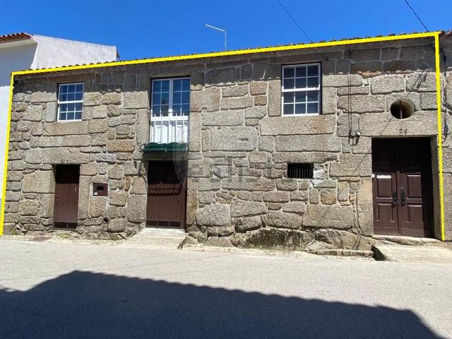 Moradia, Travanca de Lagos