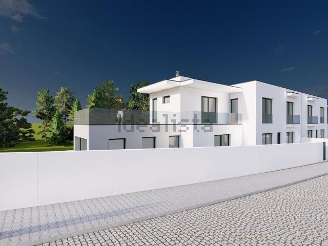 Moradia, Travanca