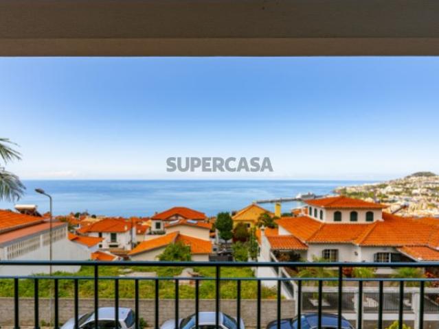 Moradia Triplex Funchal