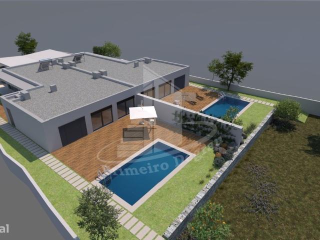 Moradia trrea com 1000 m2 de terreno