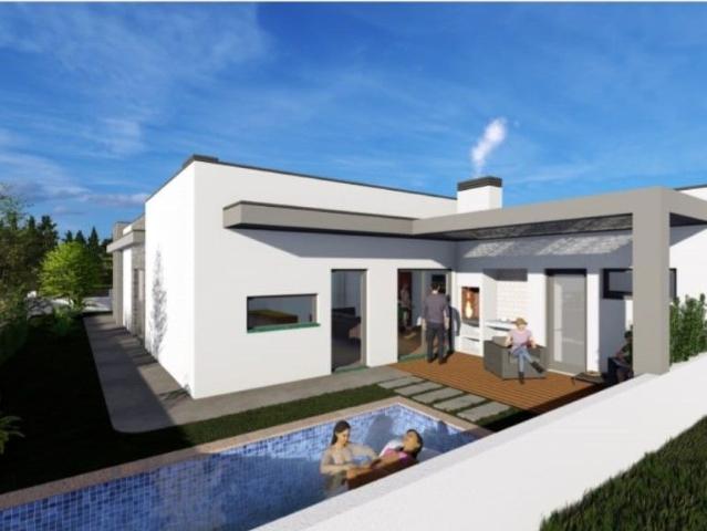 Moradia Trrea isolada com garagem e piscina no Pinhal General!