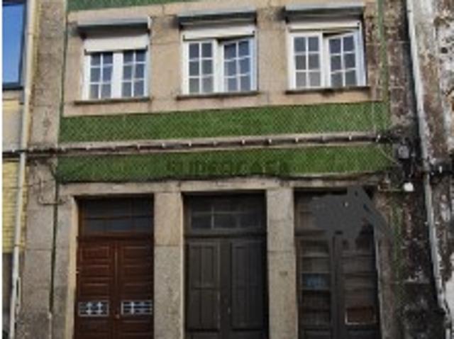 Moradia Única no Centro Histórico de Penafiel