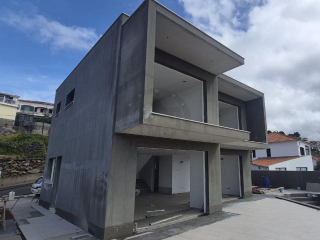 Moradia Unifamiliar de Luxo em Construção 0m² Caniço