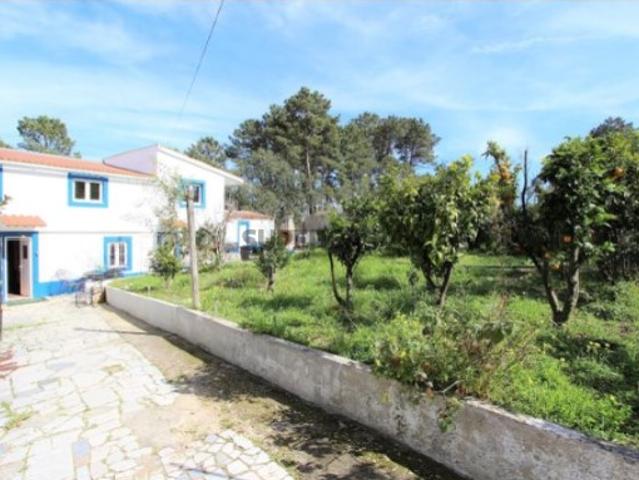 Moradia Unifamiliar Estilo Alentejano A 6 km da Praia de Sesimbra e a 7 km de Azeitão