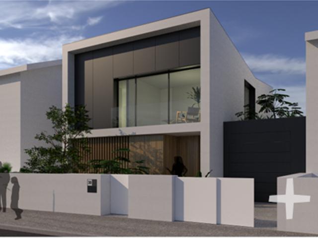 Moradia Unifamiliar T5 Nova