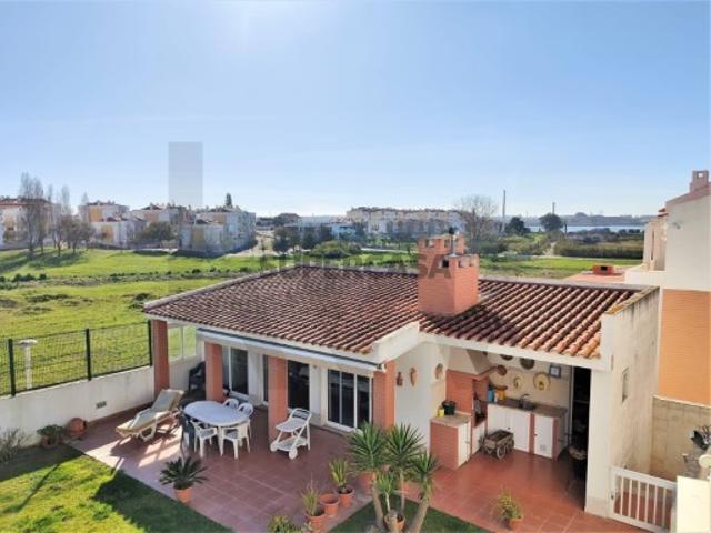 Moradia Unifamiliar T7 com Piscina e Anexo | Quinta de São João Palhais