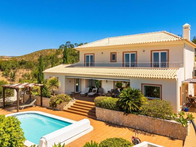Moradia V4 à venda em Conceição e Cabanas de Tavira, concelho de Tavira, Faro, Portugal