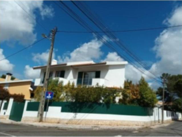 Moradia V4 à venda em concelho de Cascais, Lisboa, Portugal