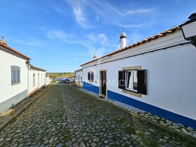 Moradia V4 à venda em concelho de Castro Verde, Beja, Portugal