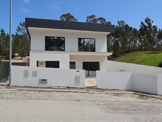 Moradia V4 à venda em Ansião, concelho de Ansião, Leiria, Portugal