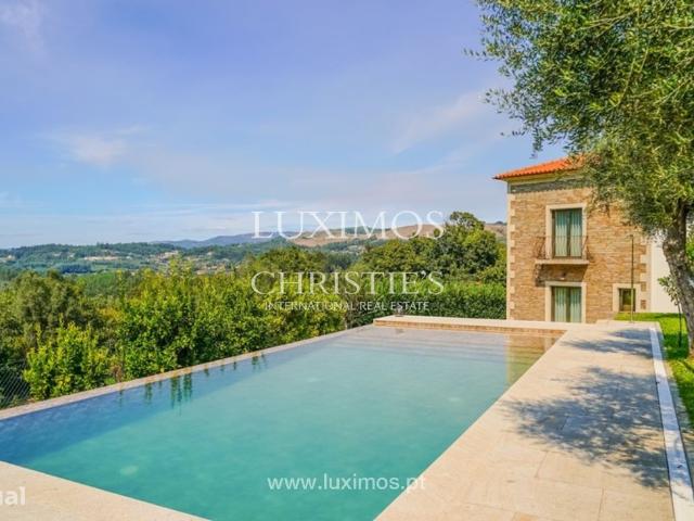Moradia V4 com piscina e jardim, venda, em Ponte de Lima