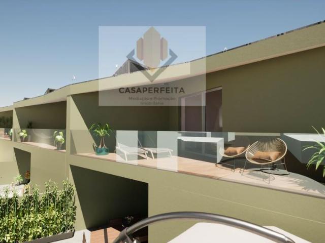 Moradia V4 de 3 Frentes em Condomínio de Luxo com Piscina e. 301m² Canidelo