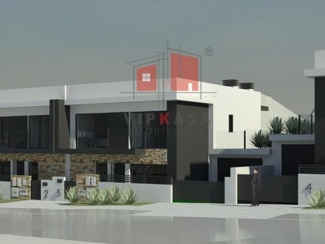 MORADIA V4 EM PROJETO C/ PISCINA NA SOBREDA