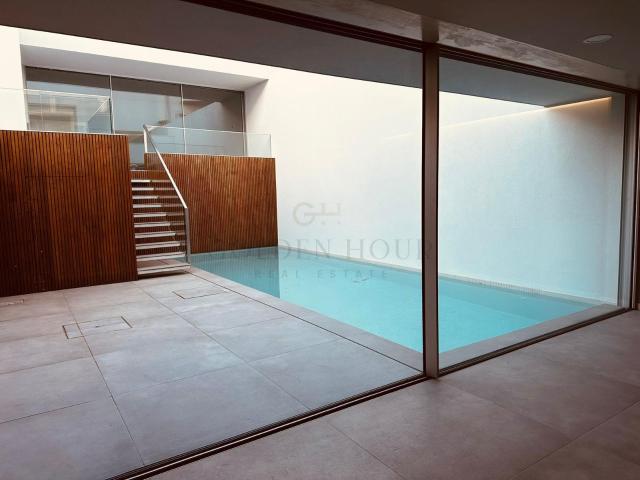 Moradia V4 Luxo com Piscina em Canidelo 300m² Canidelo