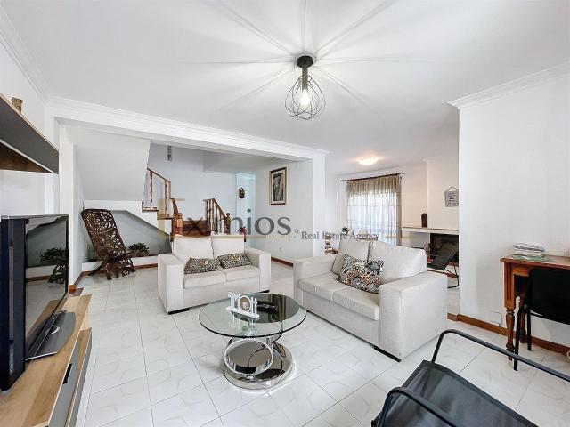 Moradia V4, para venda, em Terroso 162m² A Ver O Mar