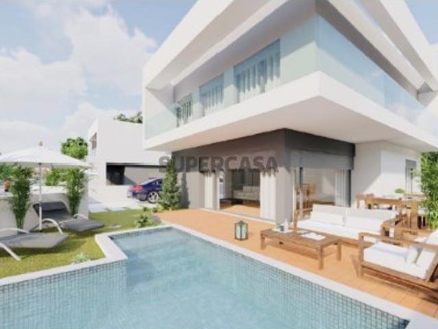 Moradia V4, Piscina, Aroeira