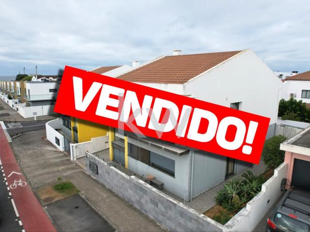 Moradia V4, zona centro, Perto de Paias Ribeira Grande, Ilha de São Miguel Açores