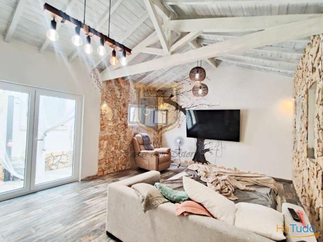 Moradia V5+3 com Anexo e jardim, Renovada, Caldas da Rainha Portugal | 26084058225