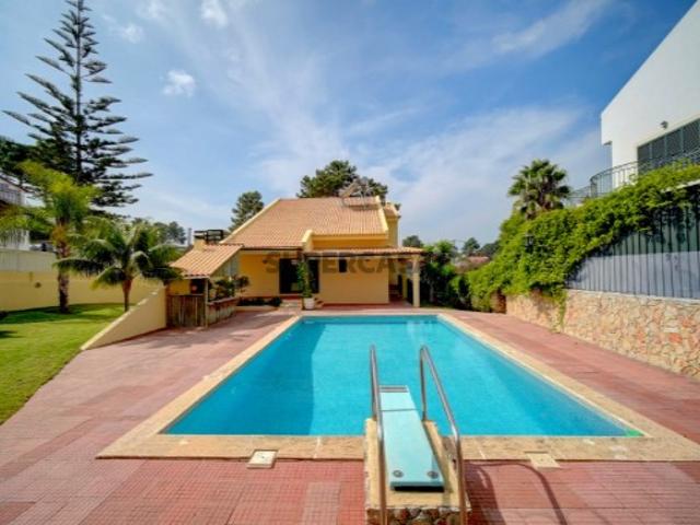 Moradia V5+3 com Piscina em Verdizela