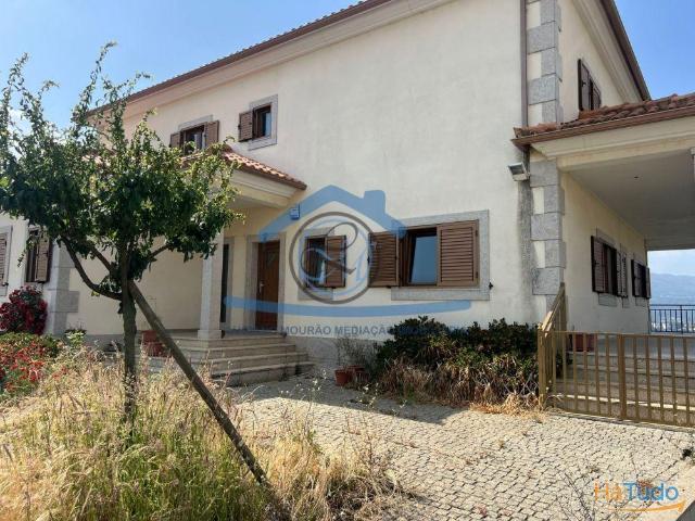 Moradia V5 à Cidade, Vila Nova | 26084059195