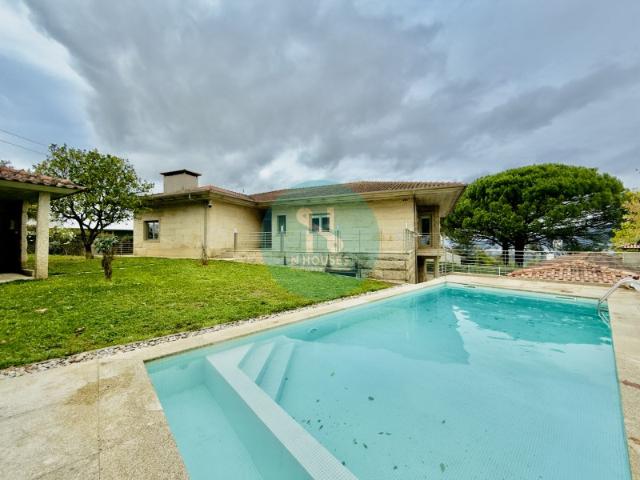 Moradia V5 C/ Piscina