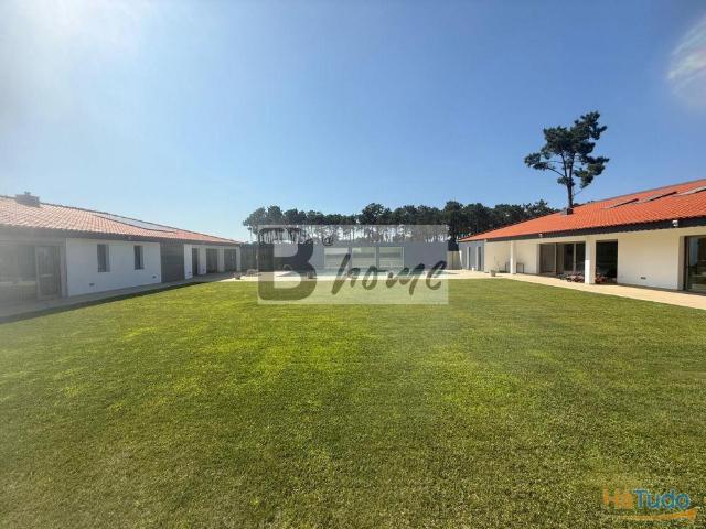 Moradia V5 com Piscina | 26074063992