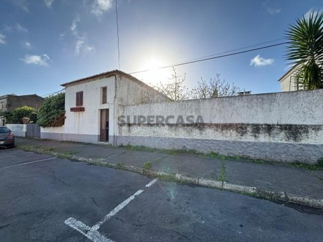 Moradia V6 Arrifes, Ponta Delgada