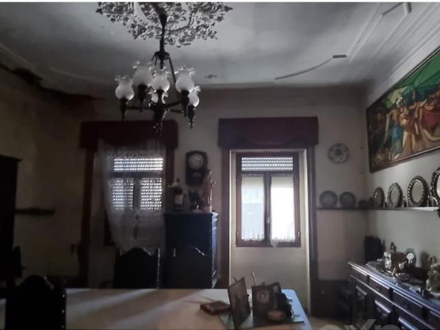 Moradia V6 Para Remodelar Na Aguda 107m² Arcozelo