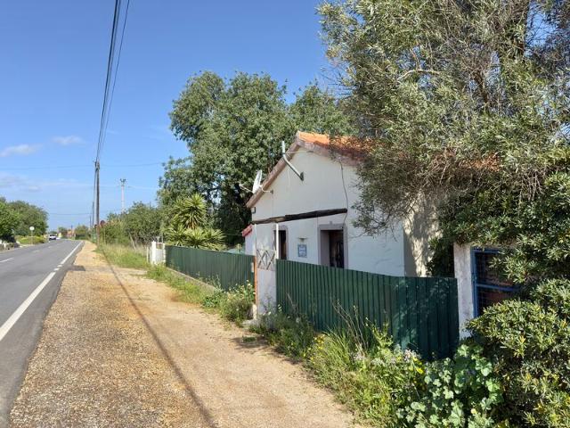 Quinta V8 à venda em Paço, Algoz, concelho de Silves, Faro, Portugal