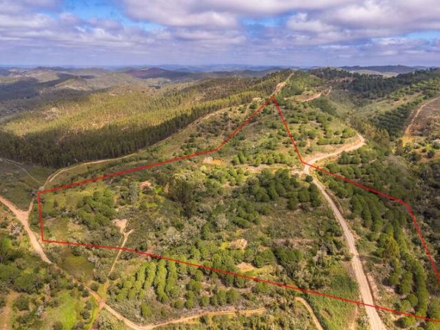 Moradia V0 à venda em São Marcos da Serra, concelho de Silves, Faro, Portugal