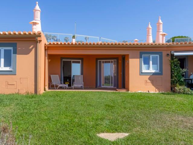 Moradia V1 à venda em Porto Dona Maria, Luz, concelho de Lagos, Faro, Portugal