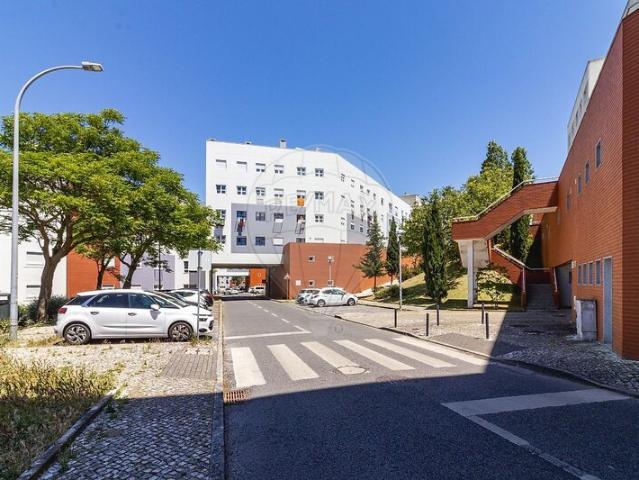 Apartamento T1 à venda em Venteira, concelho de Amadora, Lisboa, Portugal