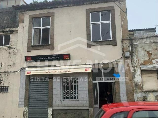 Moradia V1 Para Recuperar em Vilar do Paraso