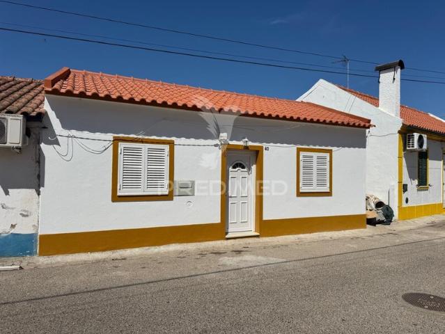 Moradia V2 à venda em concelho de Abrantes, Santarém, Portugal