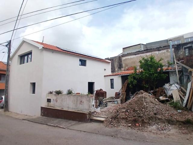 Moradia V2 à venda em Freiria, concelho de Torres Vedras, Lisboa, Portugal