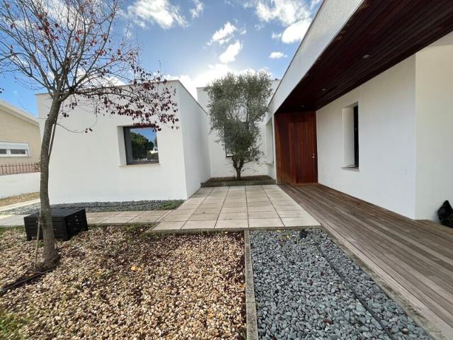 Moradia V2 à venda em Palmela, concelho de Palmela, Setúbal, Portugal