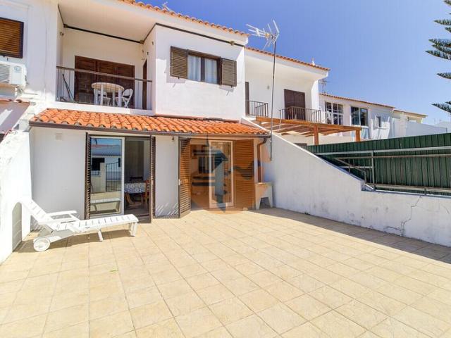 Moradia V2+1 à venda em Monte Fino, Monte Gordo, concelho de Vila Real de Santo António, Faro, Portugal
